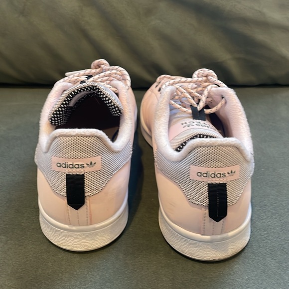 Pink Adidas Aditech Low Top Sneaker Sz 9.5” - Picture 4 of 6